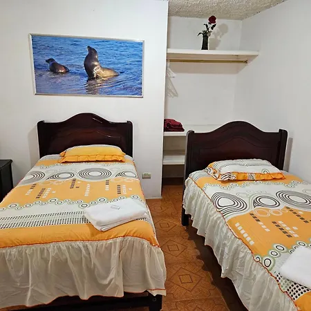 Hostal Cerro Azul Puerto Villamil Extérieur photo