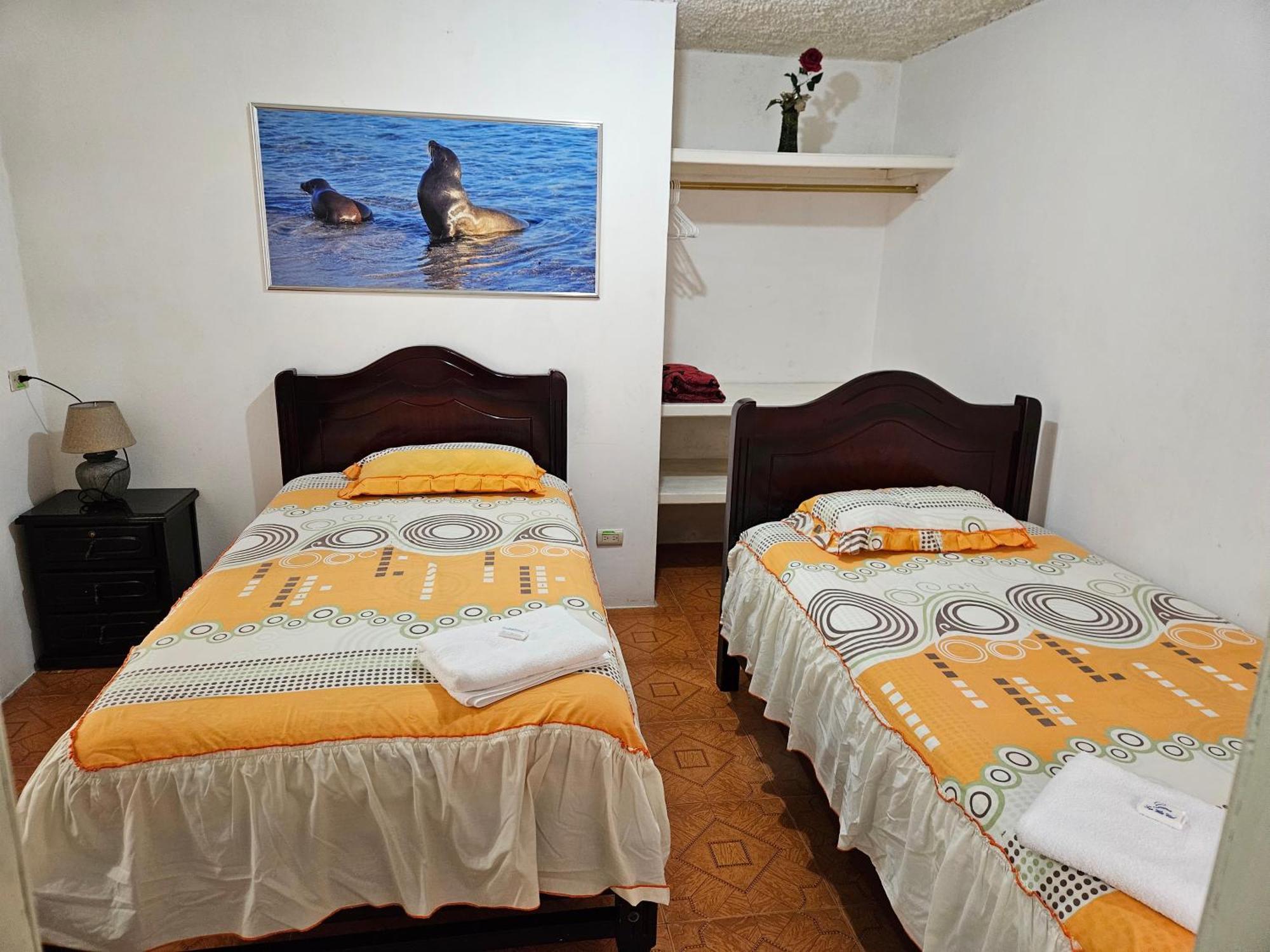 Cerro Azul Inn Puerto Villamil